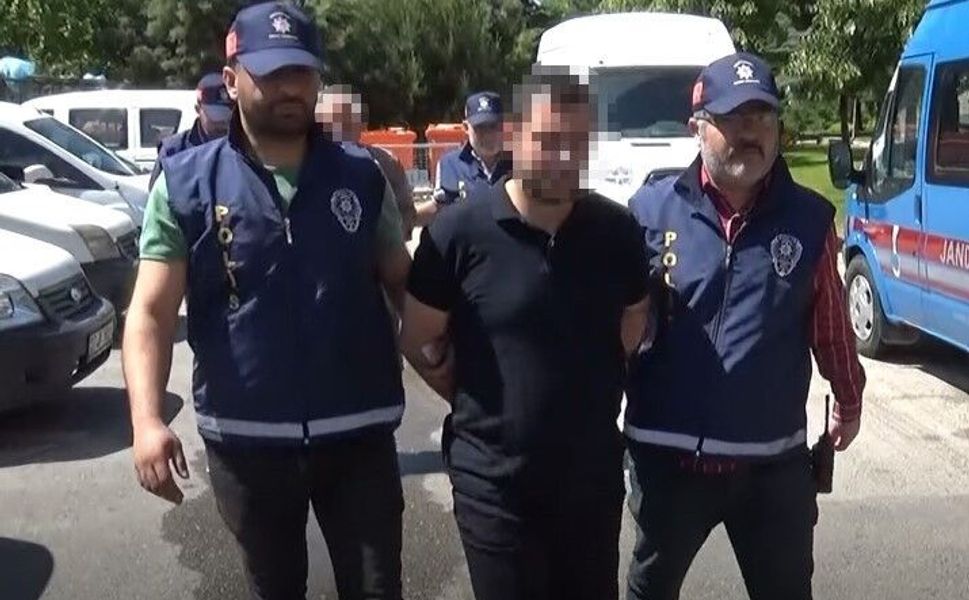 Gaziantep'te çiçek hırsızlığı kavgasında 2 kişiyi öldürmüştü! O sanık hakkında yakalama kararı çıktı...