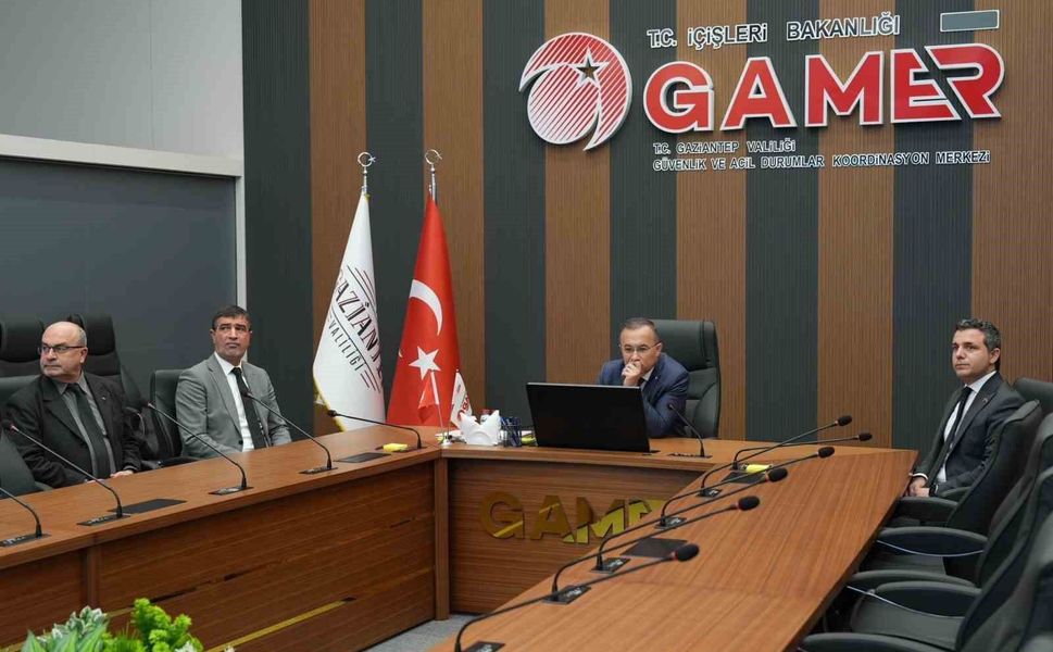 Gaziantep'te eğitime fırtına engeli: 23 okulda eğitime 2 gün, 1 okulda 3 gün ara verildi