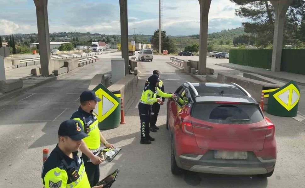 Gaziantep'te jandarmadan otoyolda bayram denetimi