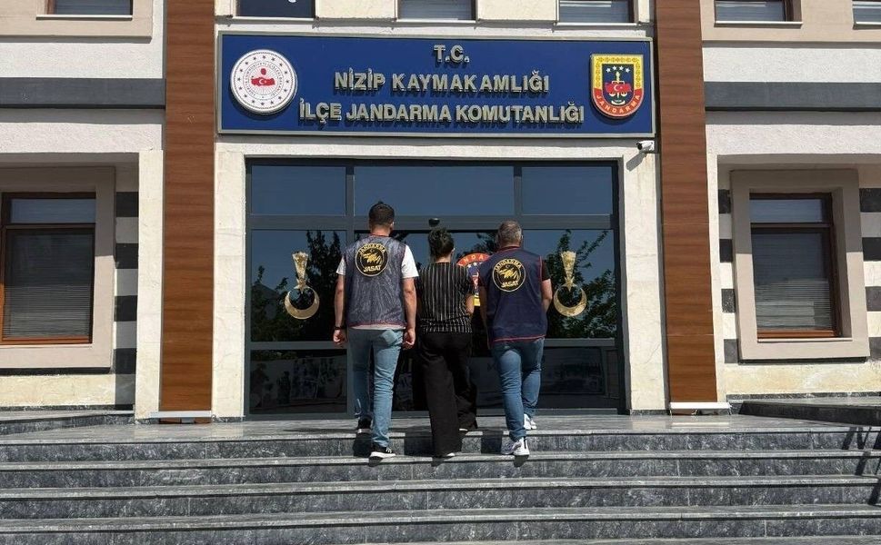 Gaziantep'te kesinleşmiş 15 yıl cezayla aranan şahıs yakalandı