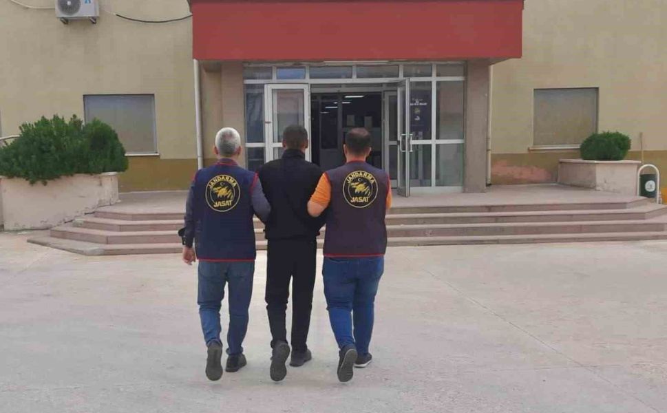 Gaziantep'te kesinleşmiş 40 yıl cezayla aranan şahıs yakalandı