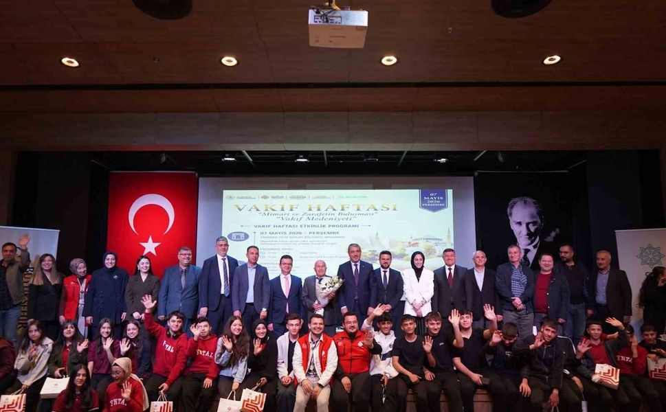 Gaziantep'te vakıf medeniyeti ve mimari zarafet konuşuldu