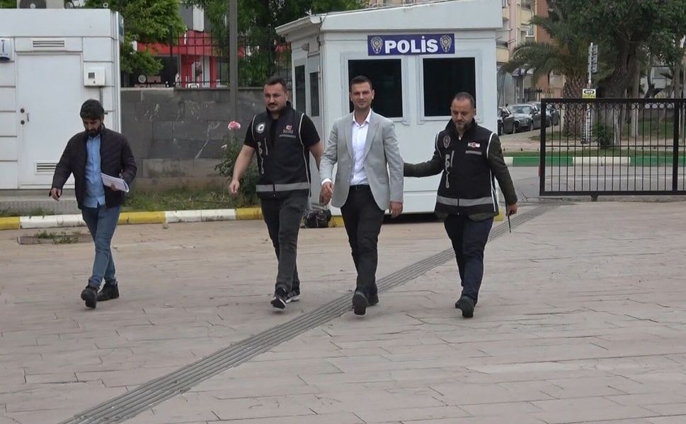 Gözaltına alınmıştı! CHP Kilis İl Başkanı Sapan adliyeye sevk edildi...