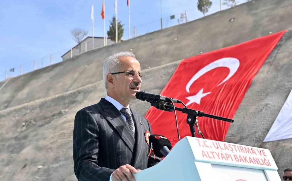 Mersin-Adana-Osmaniye-Gaziantep Hızlı Tren Hattı'nda çalışmalar devam ediyor