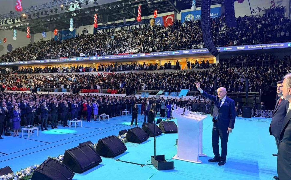 MHP Genel Başkanı Bahçeli: 'Bugün küslük değil kenetlenme zamanıdır'