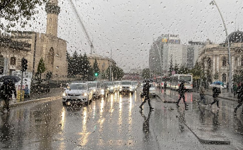 Meteoroloji uyarmıştı: Gaziantep’te sağanak etkili oldu