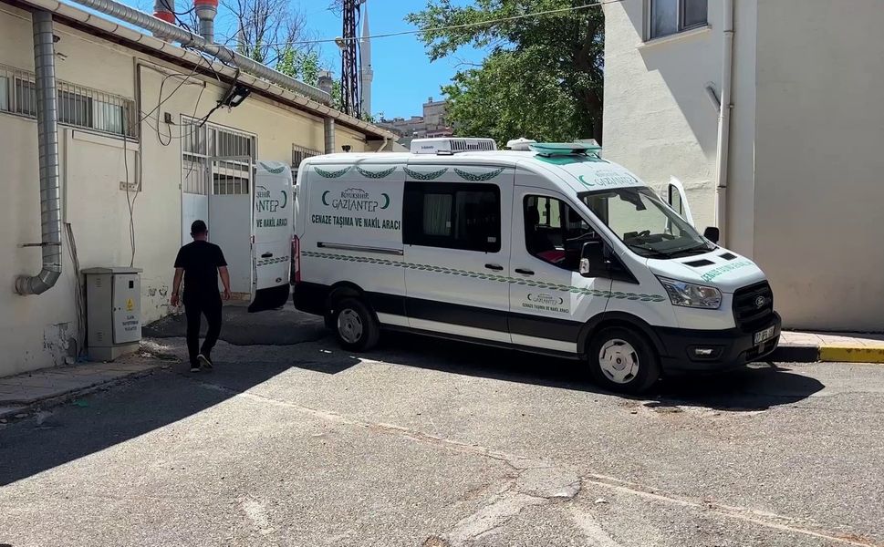 Gaziantep'te aile faciası! 17 yaşındaki genç babasını pompalı tüfekle öldürdü