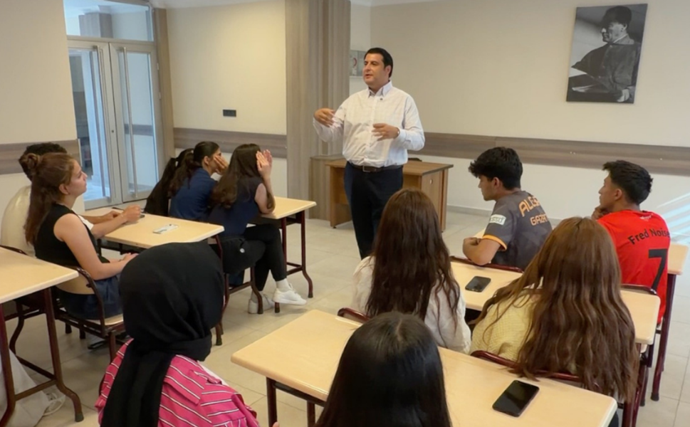 Başkan Yılmaz’dan YKS’ye girecek öğrencilere moral ve destek mesajı