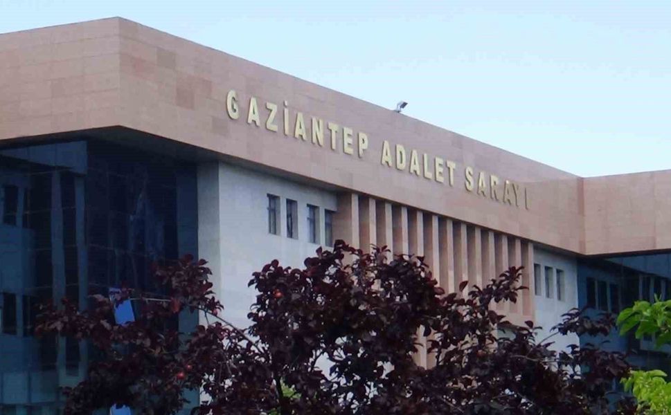 Gaziantep'te 10 kişiye mezar olan Bahar Apartmanı davasında 'eksik inceleme ve yetersiz rapor' şoku
