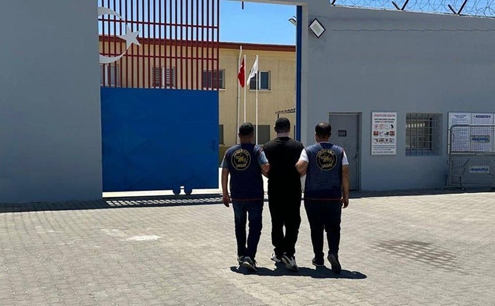 Gaziantep'te kesinleşmiş 20 yıl cezayla aranan şahıs yakalandı
