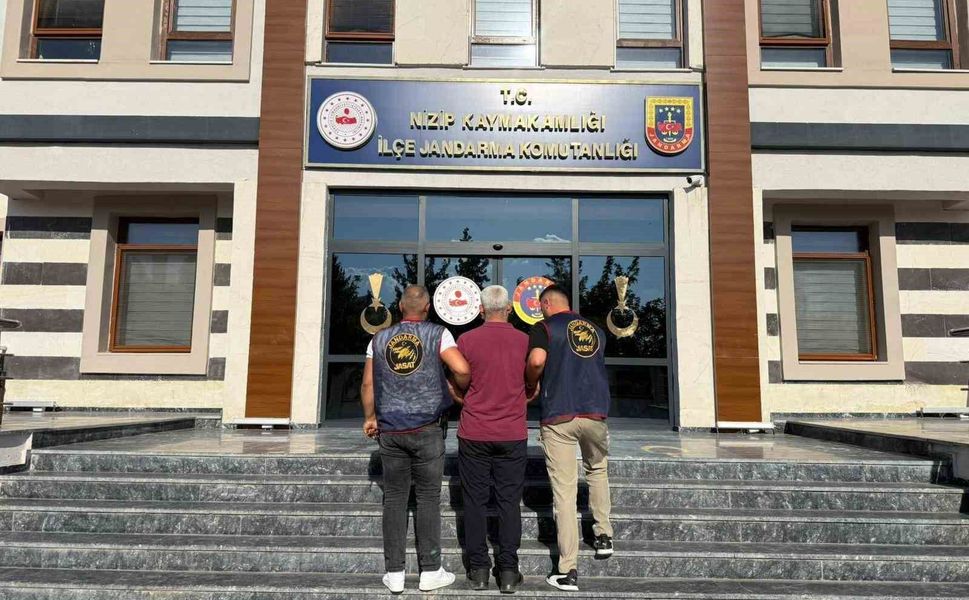 Gaziantep'te kesinleşmiş 6 yıl cezayla aranan FETÖ/PDY üyesi yakalandı
