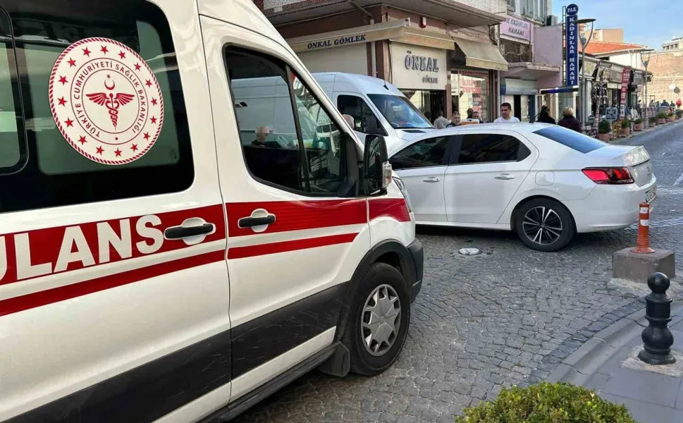 Kadın iş ortağını vurdu, canına kıydı