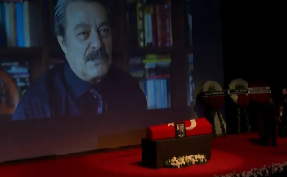 Yeşilçam'ın usta oyuncusu Kadir İnanır için tören düzenleniyor