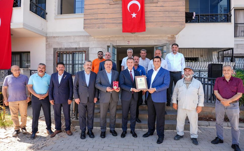 Başkan Yılmaz’dan büyük vefa! Şehit ailesi için hazırlanan ev teslim edildi