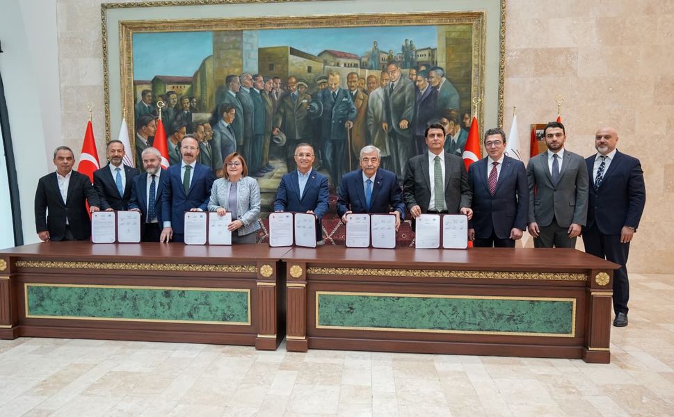 Gaziantep'te imzalar Kur’an kursu için atıldı