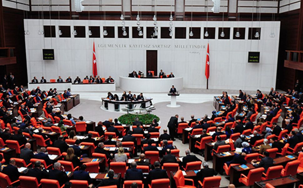 Yeni trafik düzenlemesi Meclis'e sunuldu! Alkol sınırı değişiyor...
