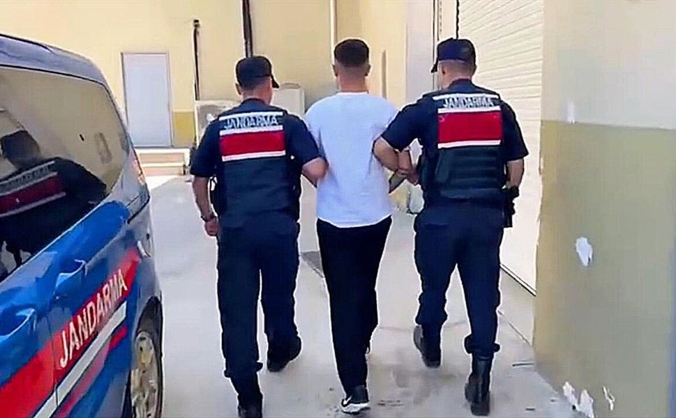 Gaziantep'te 14 yıl kesinleşmiş hapis cezasıyla aranan şahıs yakalandı