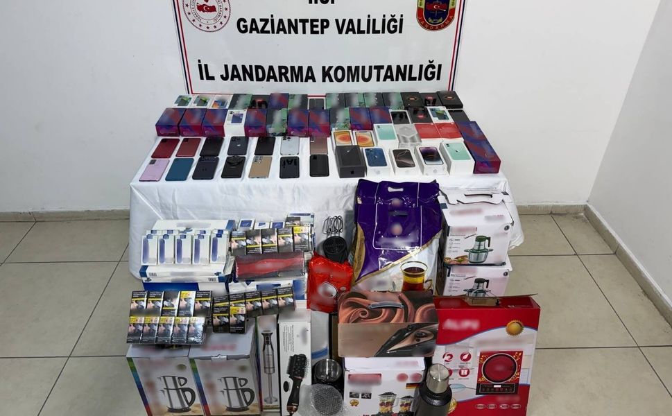 Gaziantep'te 2 milyon 850 bin TL değerinde kaçak malzeme ele geçirildi