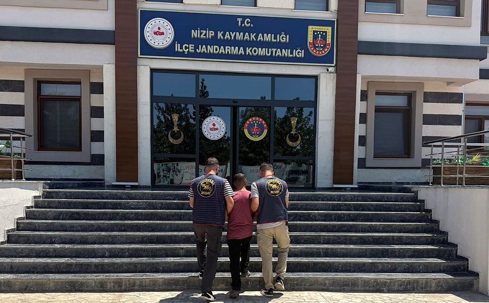 Gaziantep'te 12 yıl kesinleşmiş hapis cezasıyla aranan şahıs yakalandı