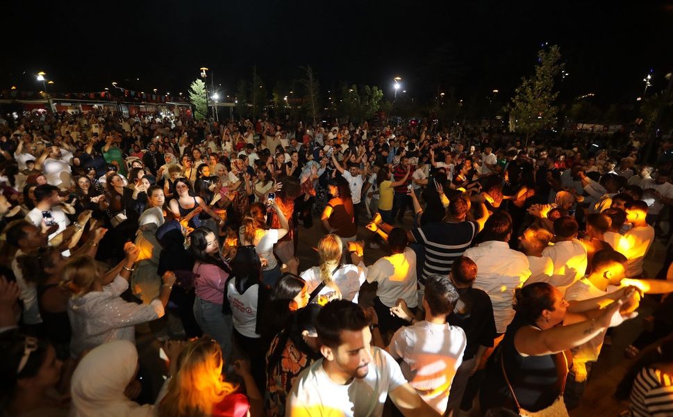 Gaziantep'te 160 bin kişi Hemşehri Dernekleri Festivali'nde buluştu