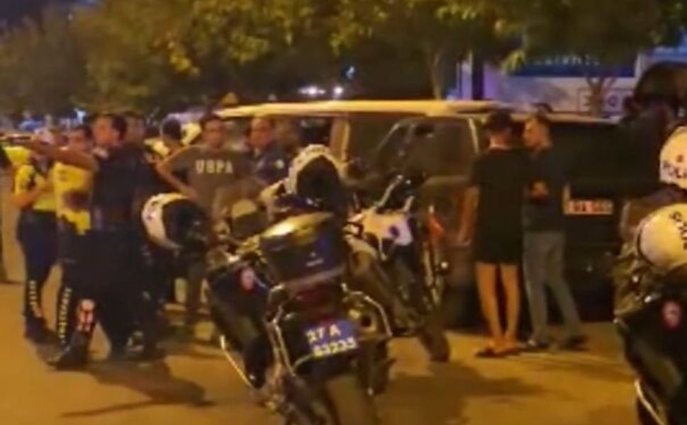 Gaziantep’te film gibi kovalamaca: 3 araca çarptı...