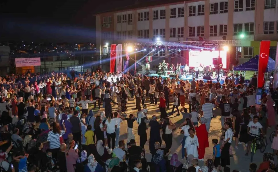 Gaziantep'te Mahallemde Konser Var etkinlikleri ilçelerde devam ediyor