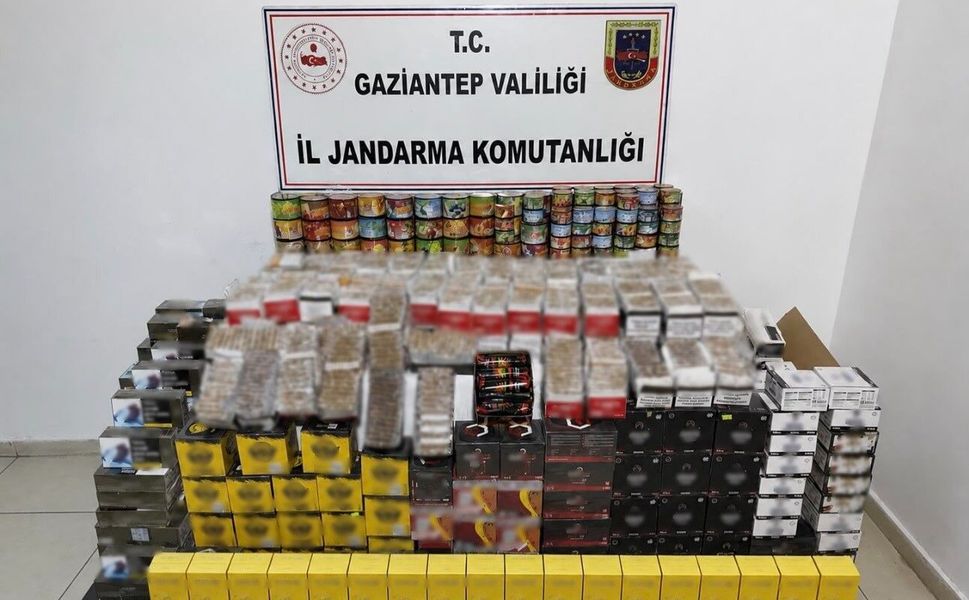 Gaziantep'te 1,4 milyon TL değerinde kaçak malzeme ele geçirildi: 3 gözaltı