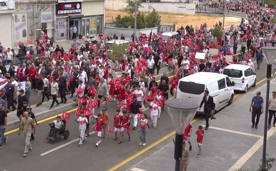Gaziantep'te 30 Ağustos Zafer Yürüyüşü ve basket takımı lansmanı yapıldı