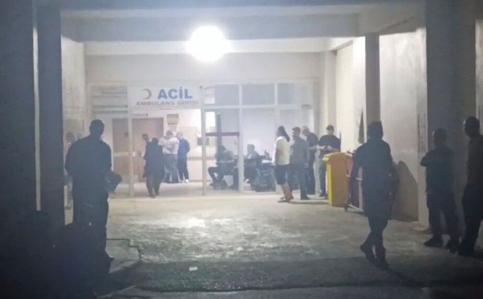 Gaziantep'te tartıştığı baba ve oğlunu yaralayan şahıs intihar etti