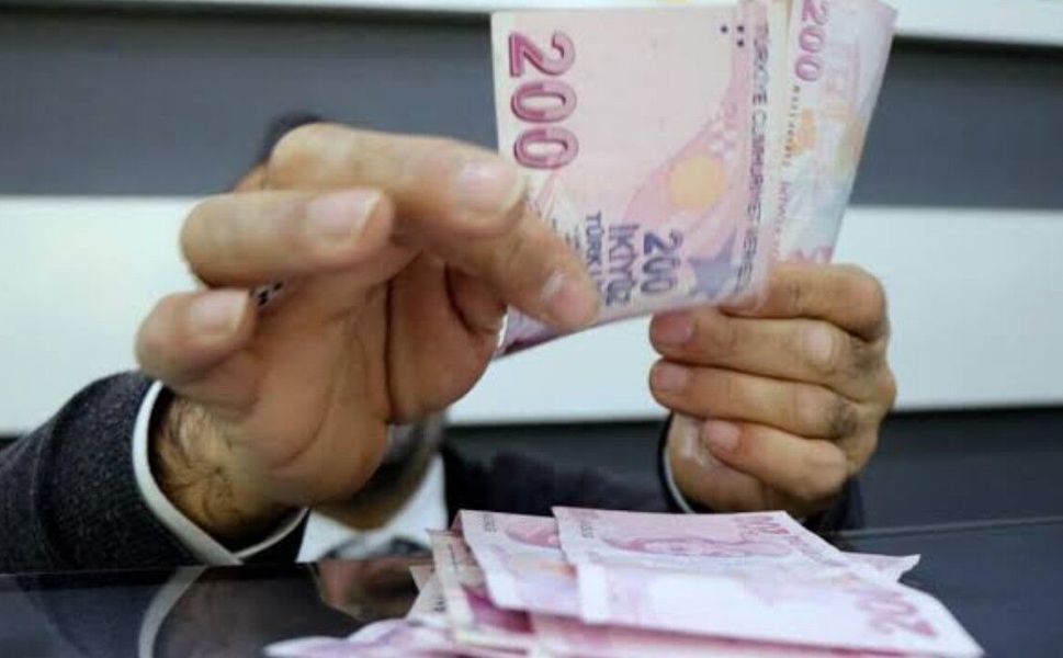 Maaşı geciken işçiye müjde