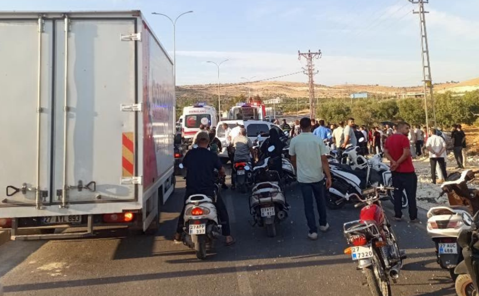 Gaziantep Nizip'te feci kaza: 1 ölü, 7 yaralı