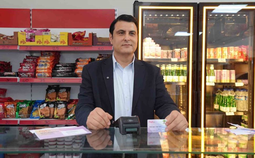 Başkan Yılmaz'dan bir destek de liseli öğrencilere