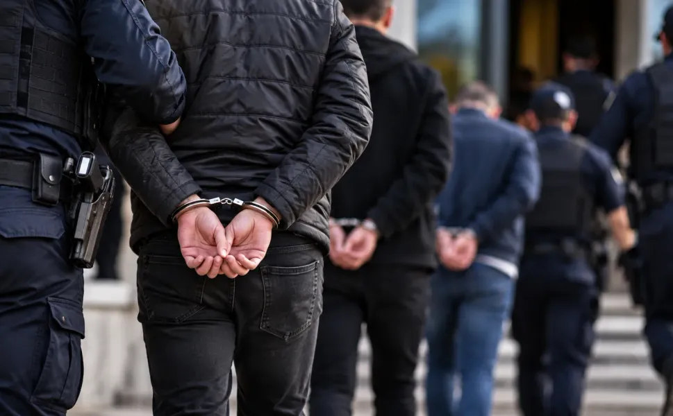 Fon soruşturmasında yeni gelişme: 14 kişi daha tutuklandı