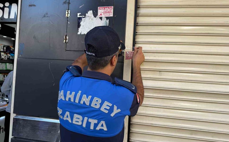 Gaziantep'te bozuk ürün satan döner işletmesi 15 gün kapatıldı
