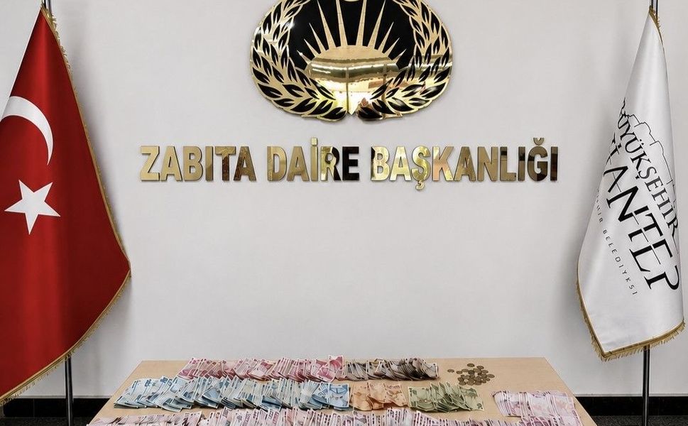 Gaziantep'te kadın dilencinin üzerinden 64 bin TL çıktı