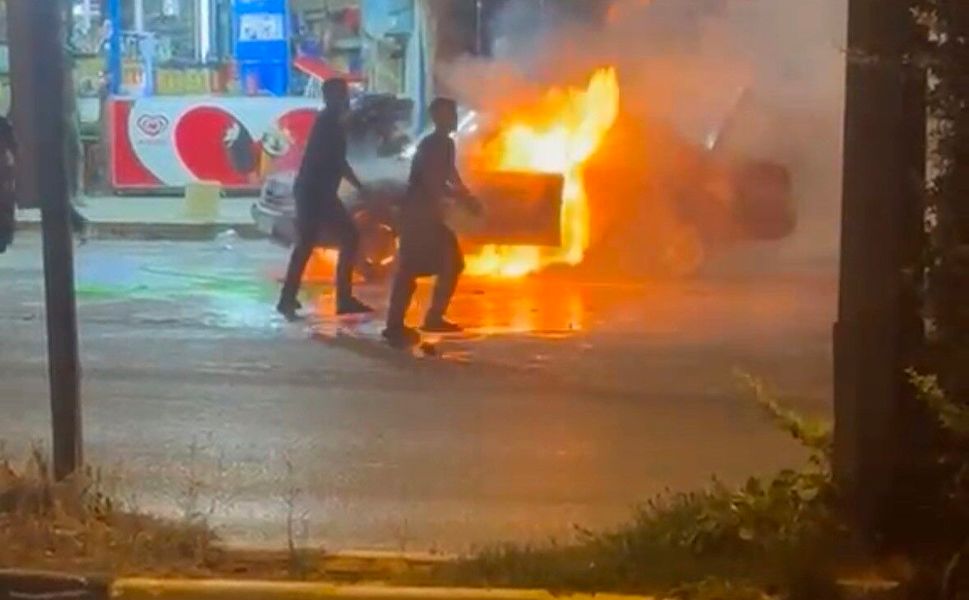 Gaziantep'te korkutan araç yangını