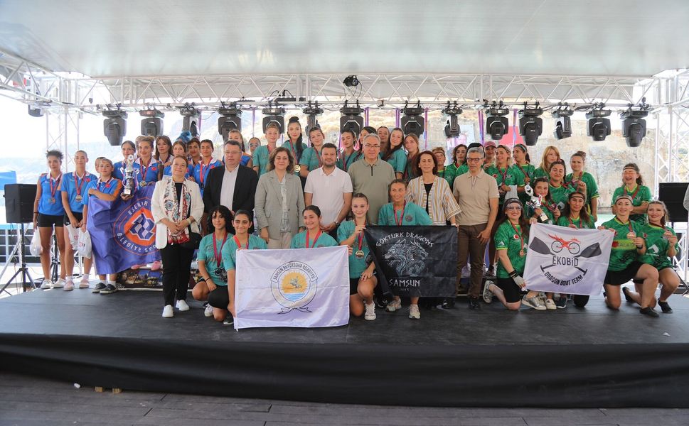 Rumkale’de Dragon Bot şampiyonları kupalarına kavuştu