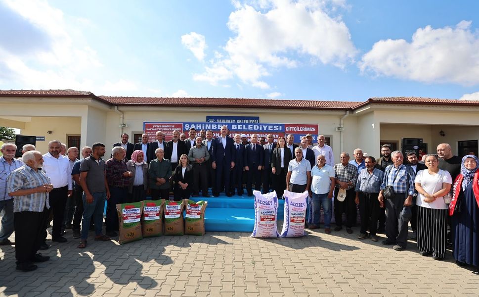 Şahinbey Belediyesi çiftçilere desteğini sürdürüyor