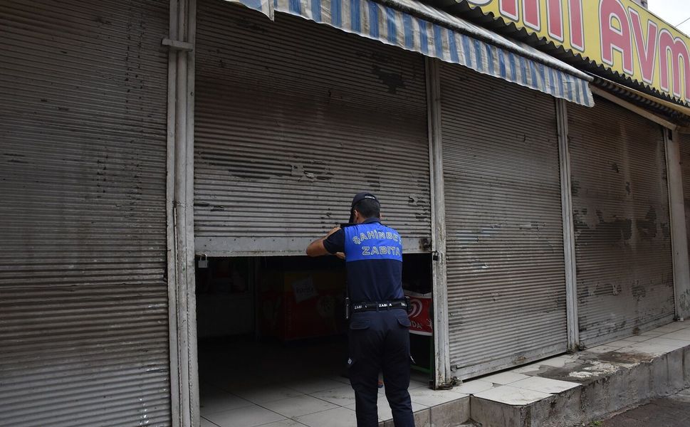 Şahinbey Belediyesi’nden son kullanma tarihi geçmiş ürünlere geçit yok