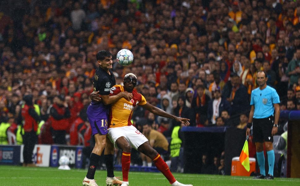 Galatasaray, Barcelona'ya direnemedi!