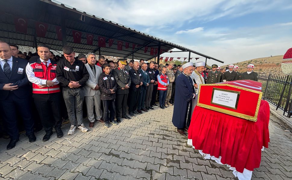 Şehit Piyade Uzman Çavuş Mustafa Aslan Gaziantep'te son yolculuğuna uğurlandı