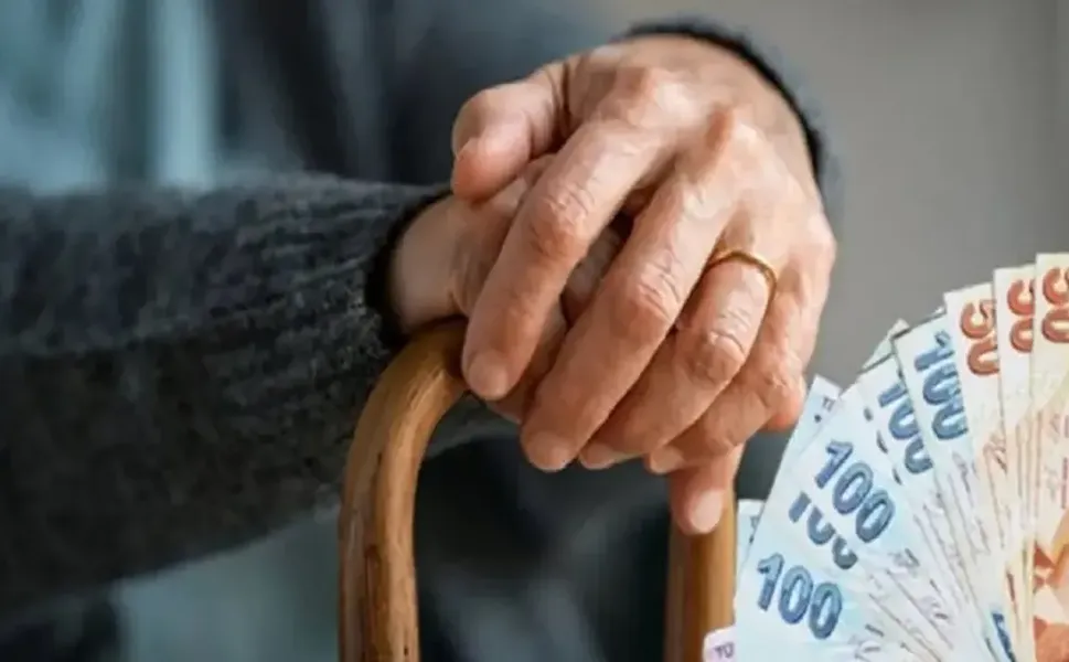 AK Parti kaynakları: 65 yaş üstüne daha fazla zam yapılabilir