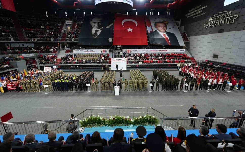 Gaziantep'te Cumhuriyet'in 103'üncü yılı coşkuyla kutlandı