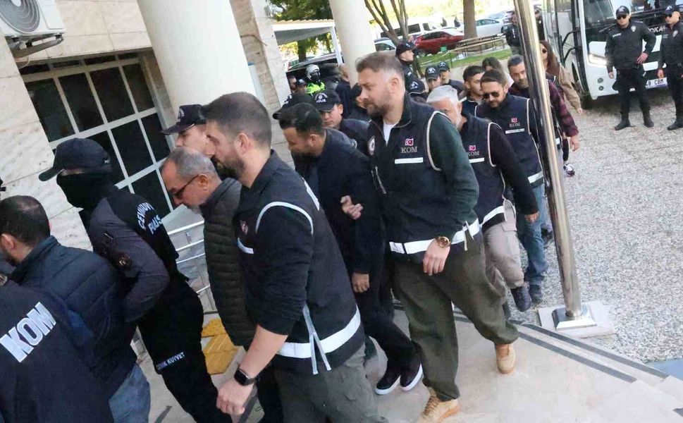 Gaziantep'te de operasyon yapılmıştı! Milas Belediyesi operasyonunda 18 tutuklama