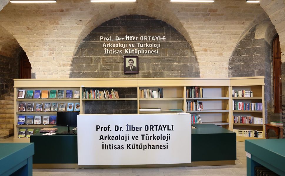 İlber Ortaylı’nın adı Gaziantep’te yaşatılacak! Kütüphanenin açılışı yapıldı