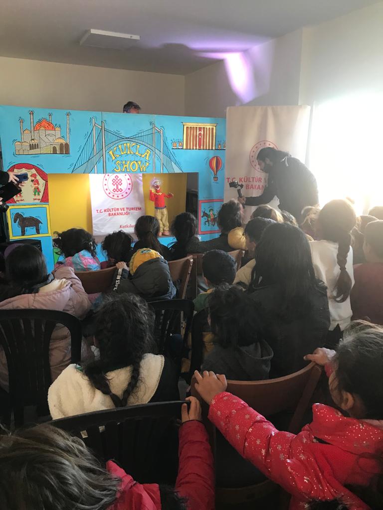 fb7bce4c-c310-4d12-b47e-24f77fb2f789