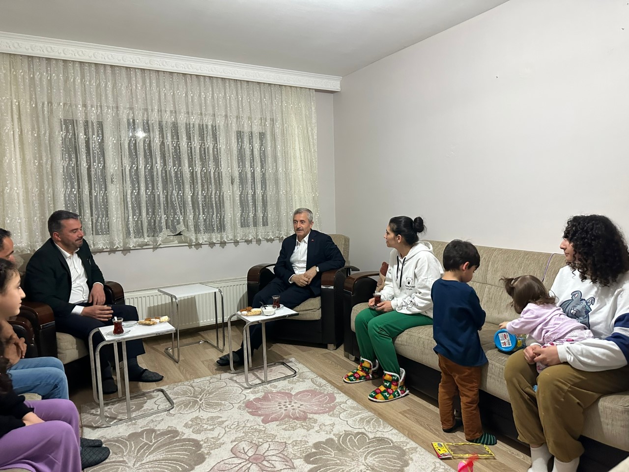 thumbnail_Ankara'daki Gaziantepli aileler (1)