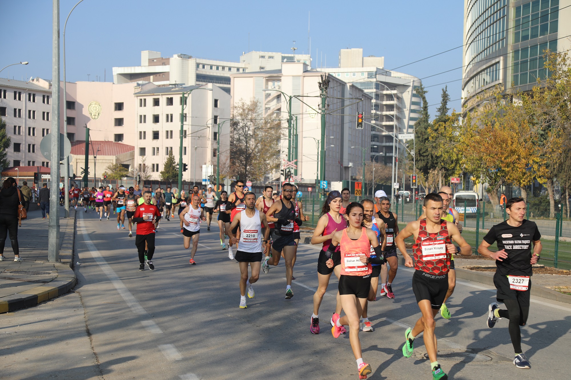 Gazi̇ Yari Maratonu, 7’Den 70’E Beğeni̇ Topladi (2)
