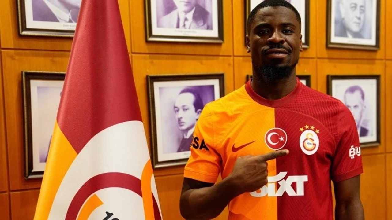 Galatasarayin Yeni Transferi Imzayi Atti