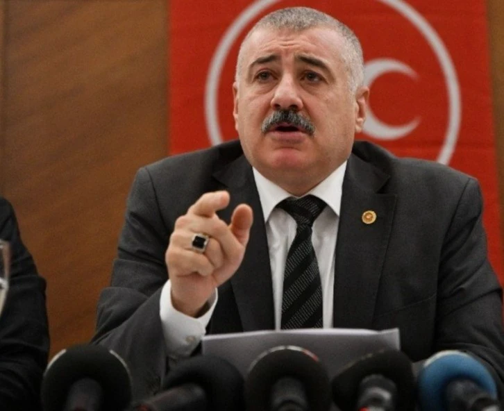 Sermet Atay Dan Sert Tepki 699491